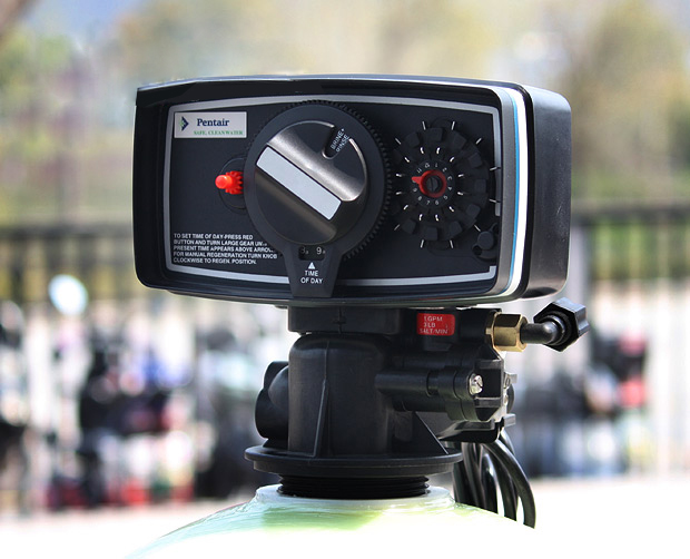 2噸/小時全自動軟水器 2噸/小時全自動軟水器